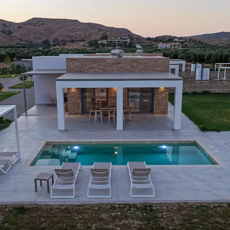 Onar Private Pool וילה *