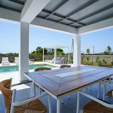 Onar Private Pool וילה