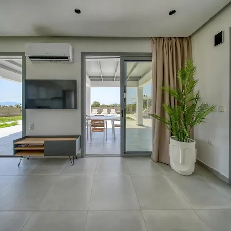 Onar Private Pool וילה *